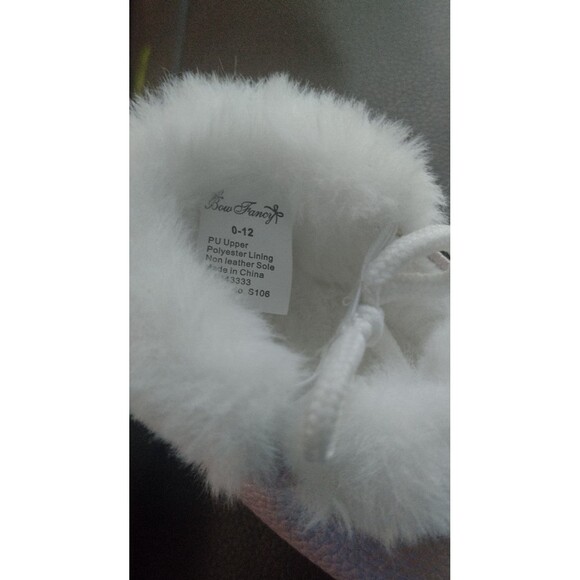 Faux Fur Baby Shoe Bundle 0-12 Months - Picture 7 of 8
